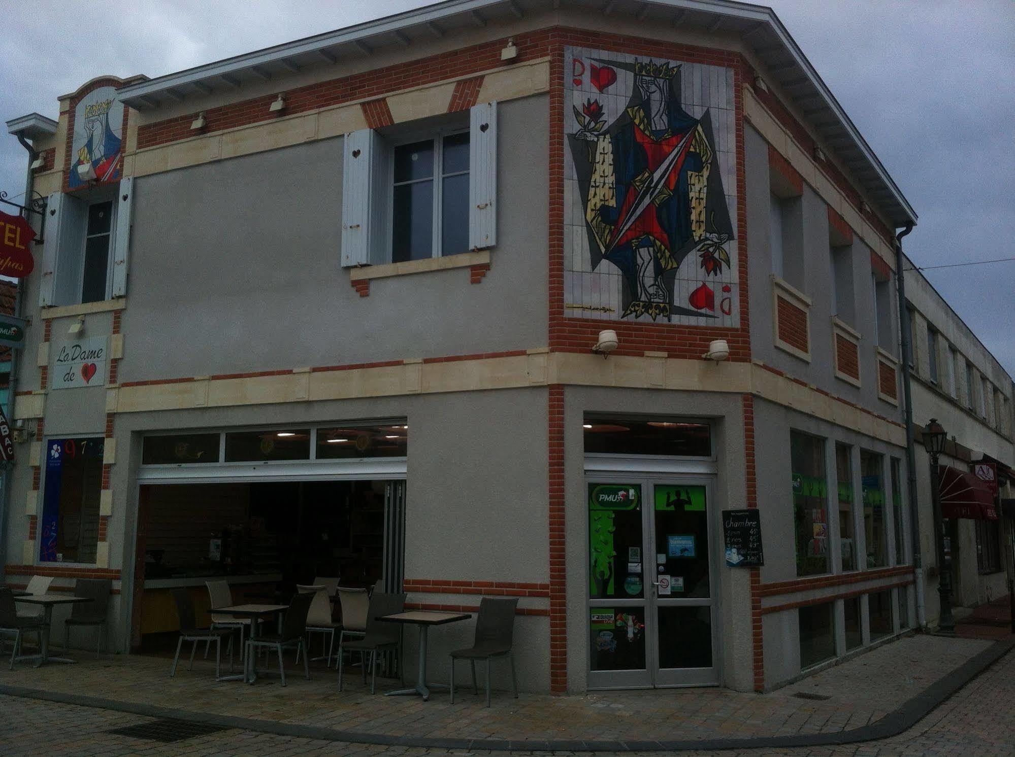 La Dame De Coeur Hotel Soulac-sur-Mer Exterior photo